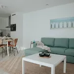 Nieuw Appartement Nabij Het Strand Met Privegarage