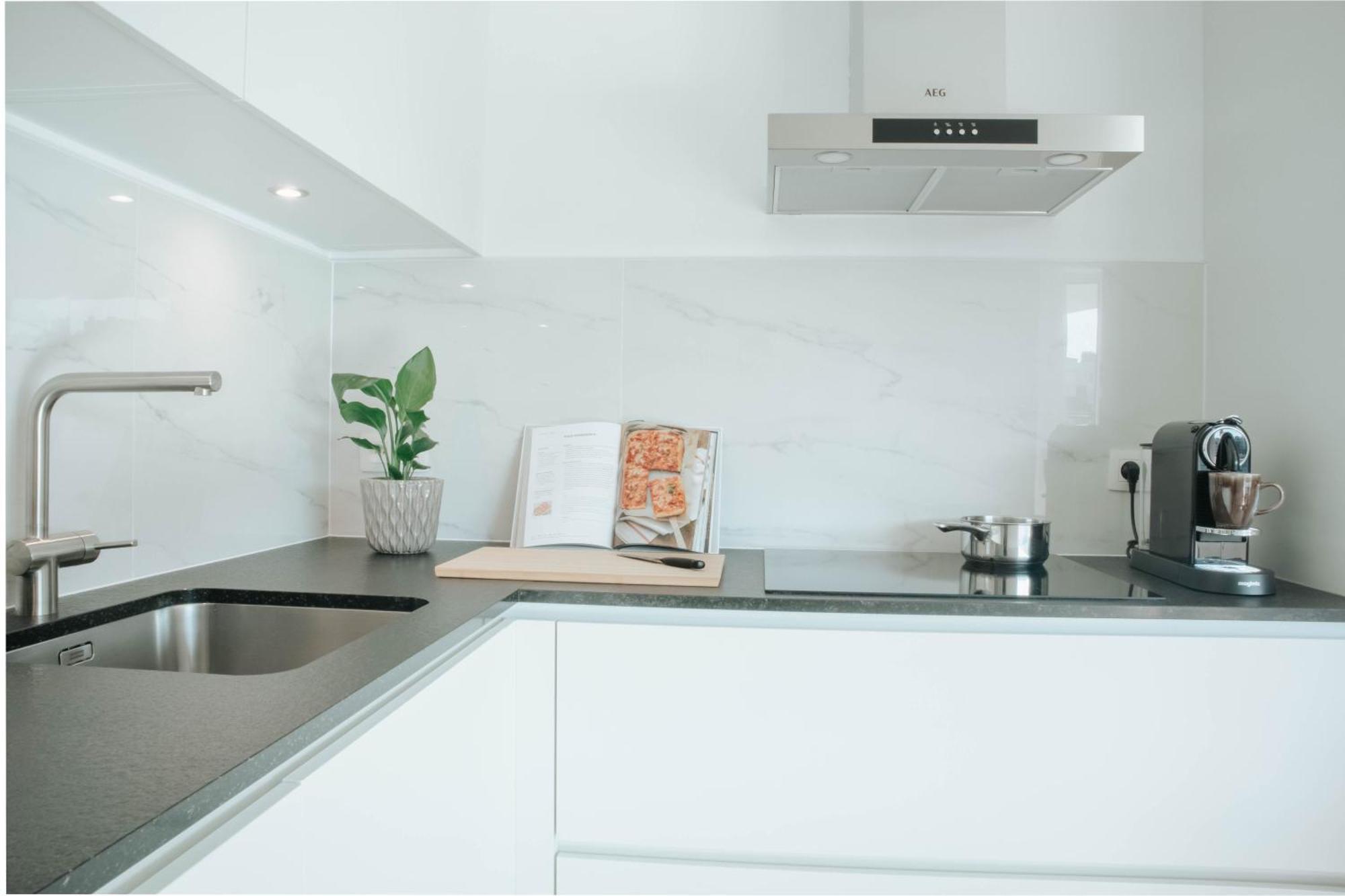 Apartment Nieuw Nabij Het Met Privegarage Ostend