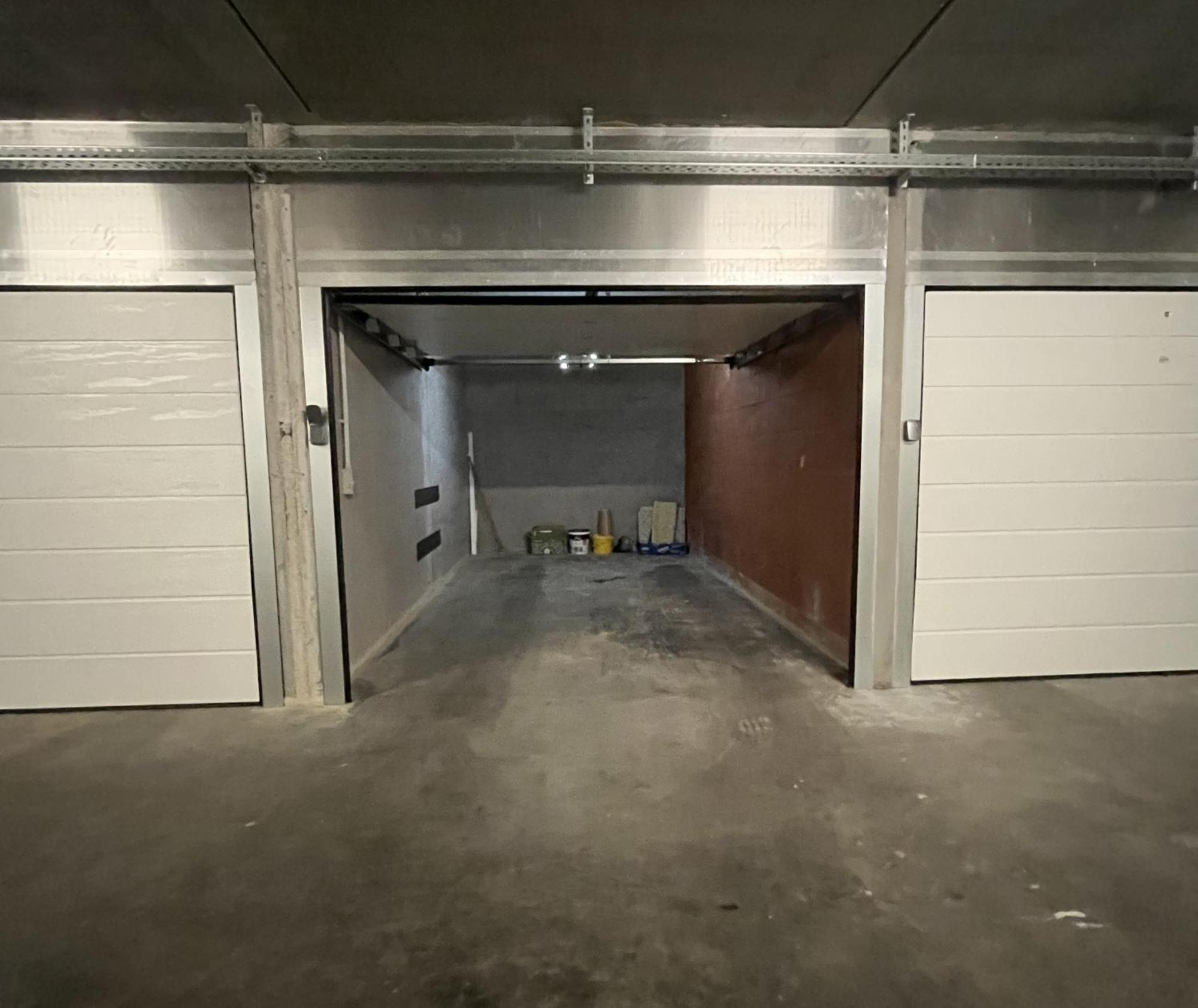 Appartement Nieuw Nabij Het Met Privegarage